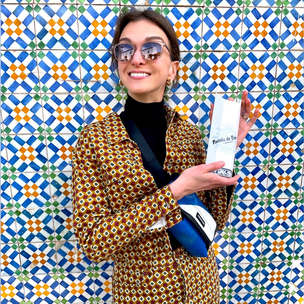 Meet your Posher, Leslie